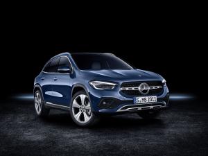 2020 Mercedes-Benz GLA250 4Matic Progressive Line Edition 1